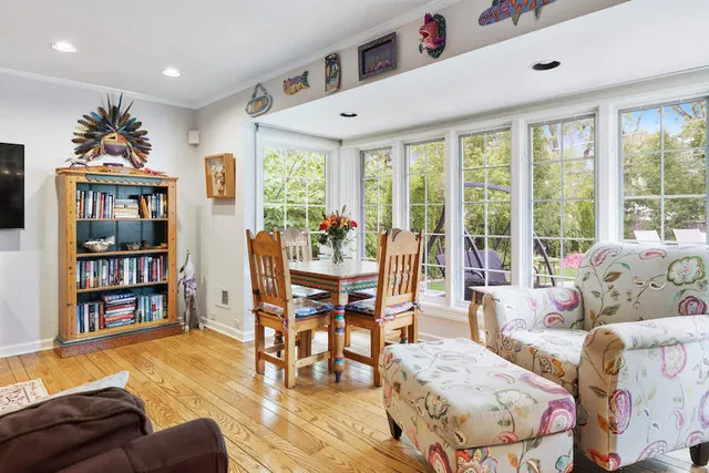 $4,200 | 281 Graemere Street, Northfield, IL 60093