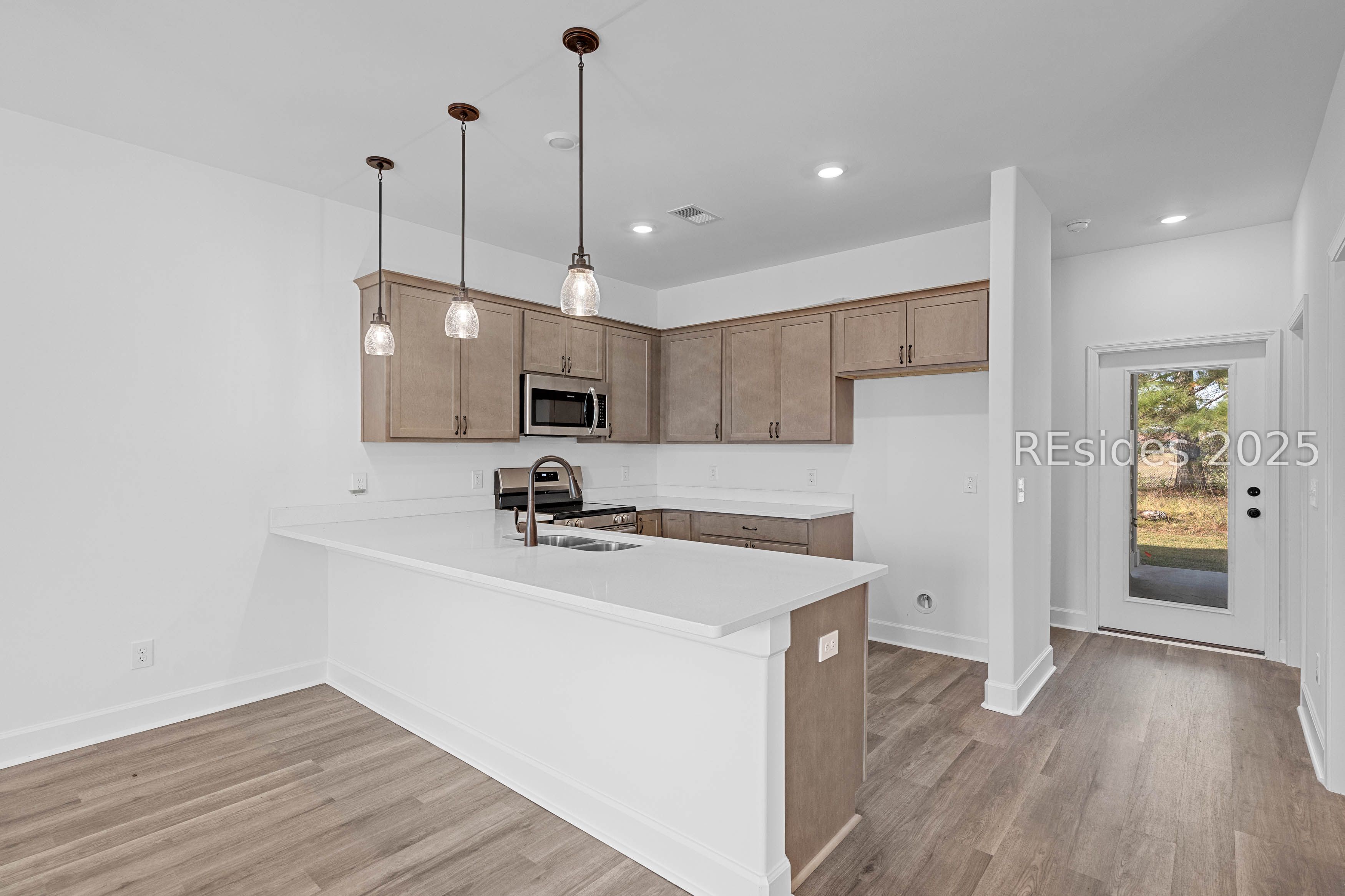 91 Silver Street, Unit 102 Ridgeland, SC 29936 - Photo 13 of 36