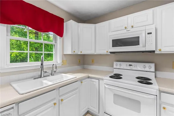 $299,000 | 150 Anna Way, Mount Airy, NC 27030