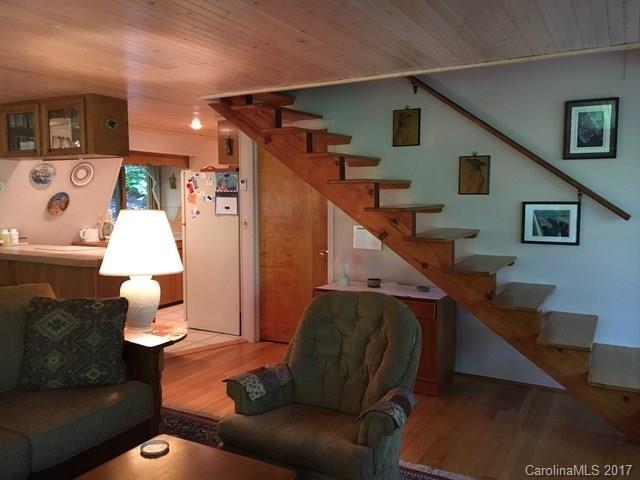 760 Cardinal Road Brevard, NC 28712 - Photo 8 of 19 Gallery Image 8