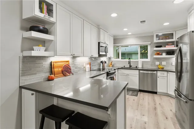 $629,999 | 1404 North Tustin Avenue, Unit E2, Santa Ana, CA 92705