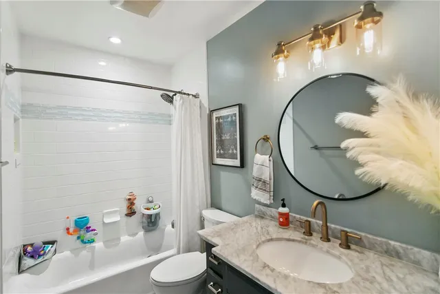 $629,999 | 1404 North Tustin Avenue, Unit E2, Santa Ana, CA 92705