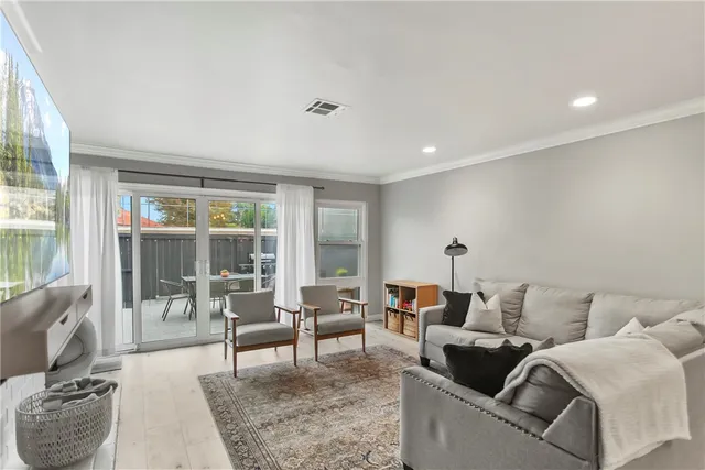 $629,999 | 1404 North Tustin Avenue, Unit E2, Santa Ana, CA 92705