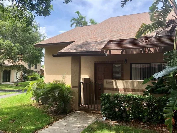 $3,300 | 3605 Northwest 21st Court, Coconut Creek, FL 33066