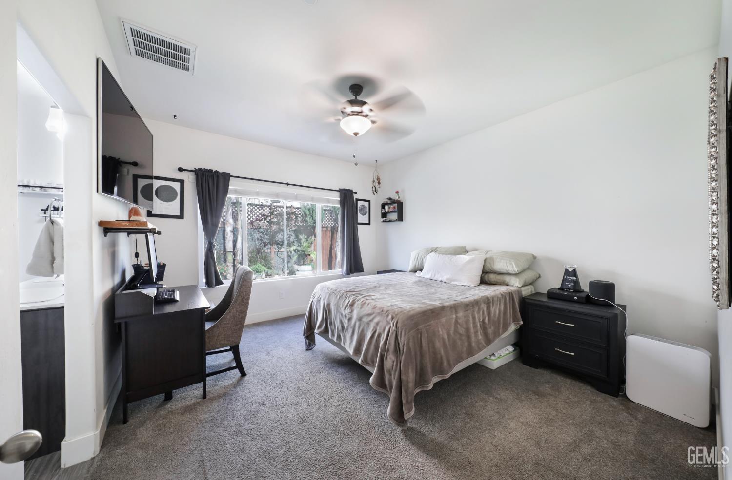 Undisclosed Address Shafter, CA 93263 - Photo 16 of 31