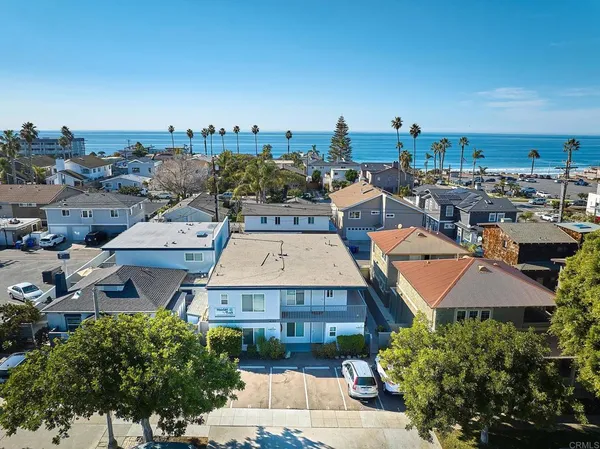 $2,350 | 432 2nd Street, Unit G, Encinitas, CA 92024