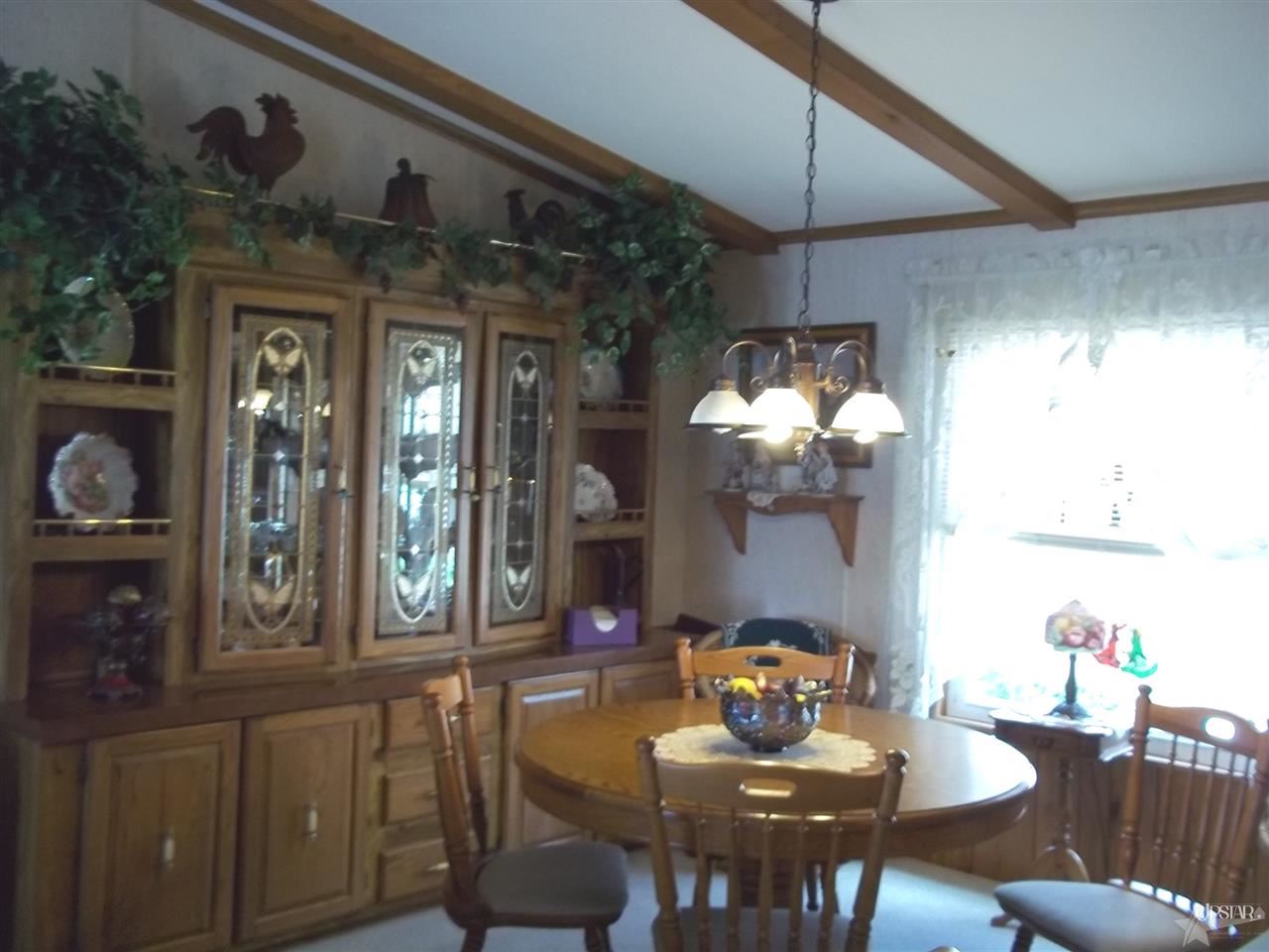 5307 North Mishler Road Huntington, IN 46750 - Photo 11 of 22 Gallery Image 11