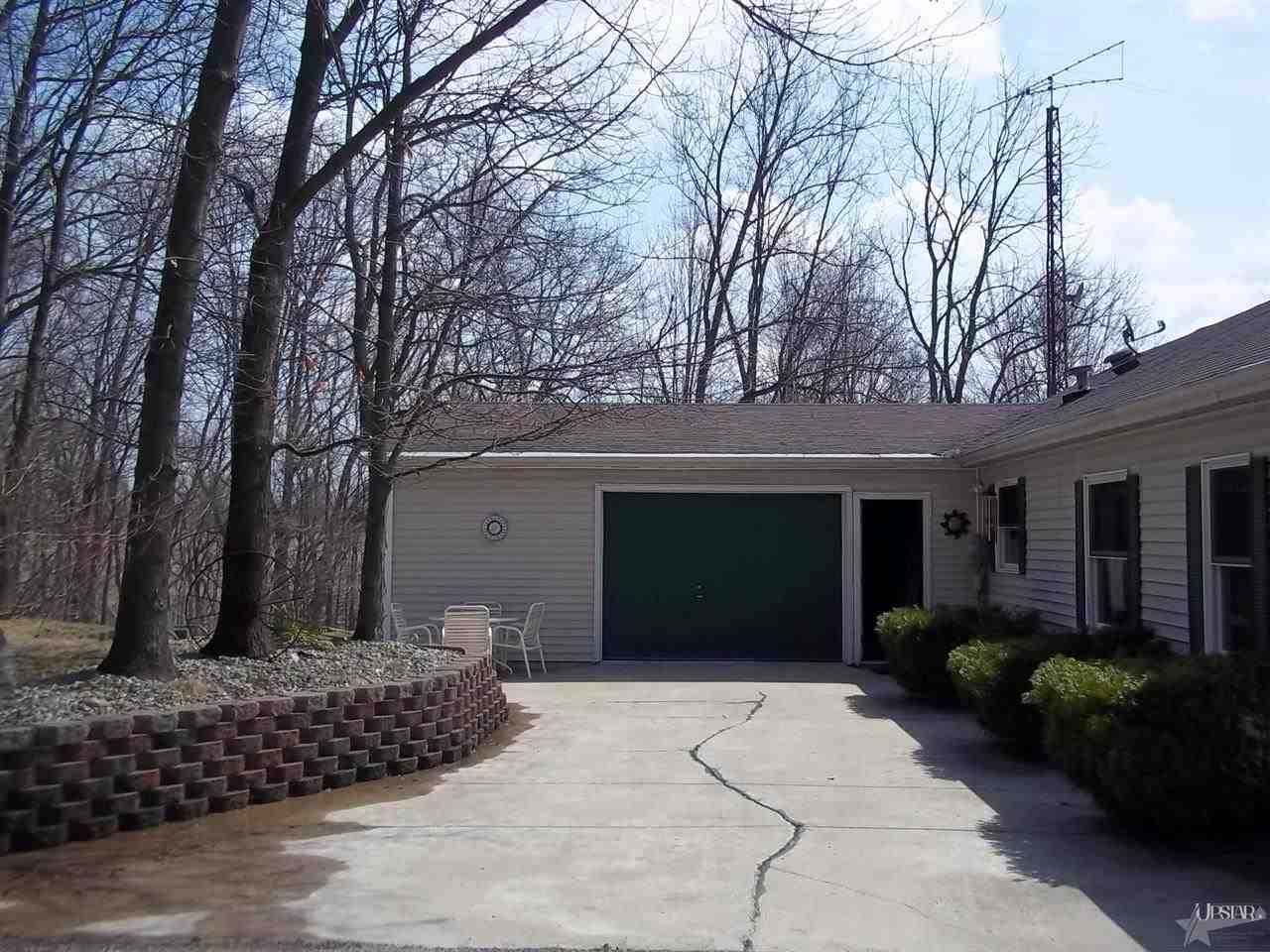 5307 North Mishler Road Huntington, IN 46750 - Photo 4 of 22 Gallery Image 4