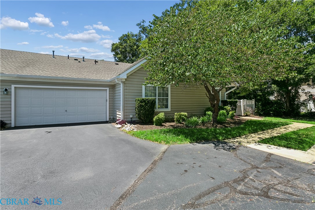 210 Timberline Loop Yorktown, VA 23692 - Photo 3 of 39