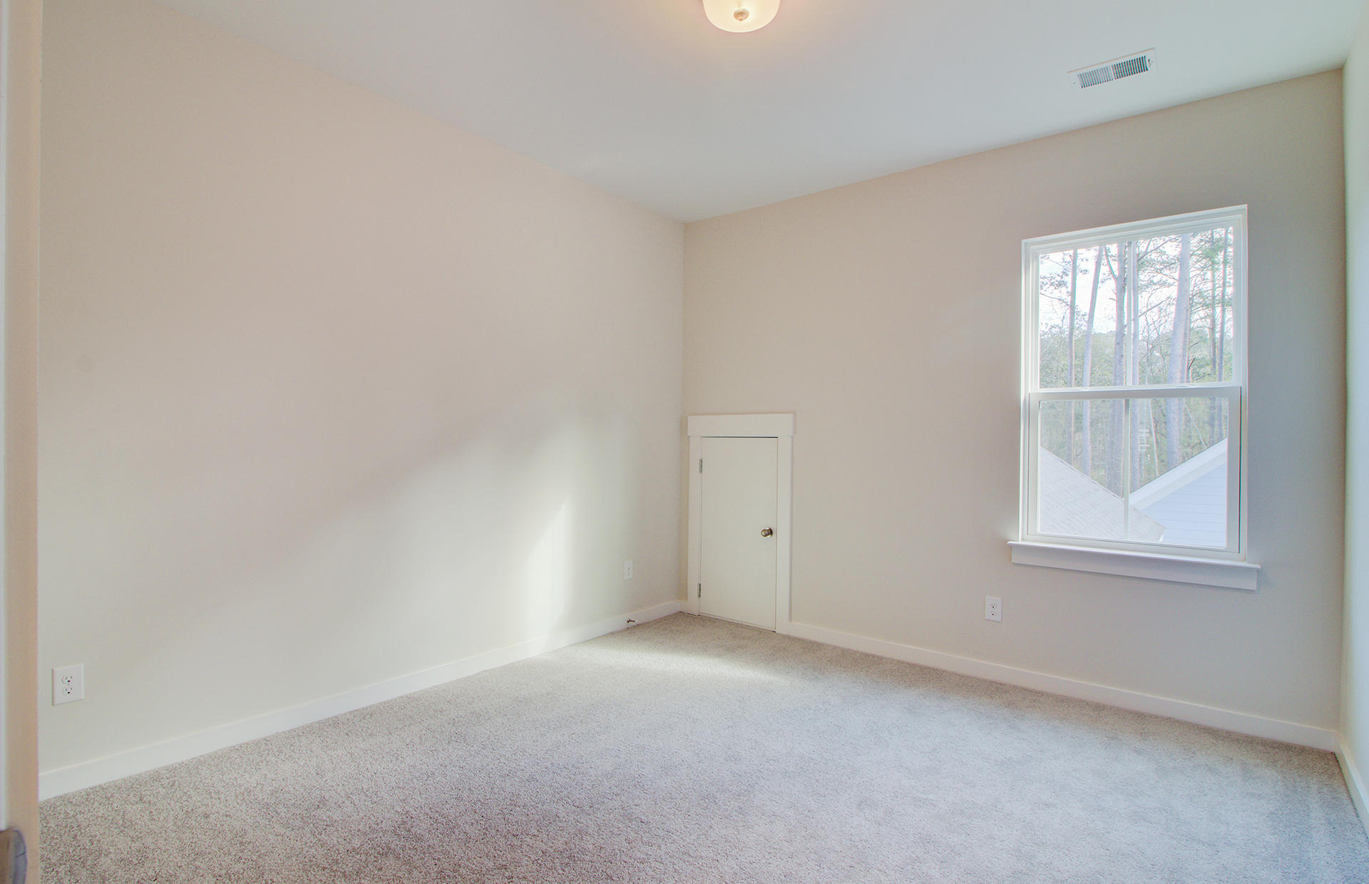 2005 Codorus Lane Hanahan, SC 29410 - Photo 22 of 47 22