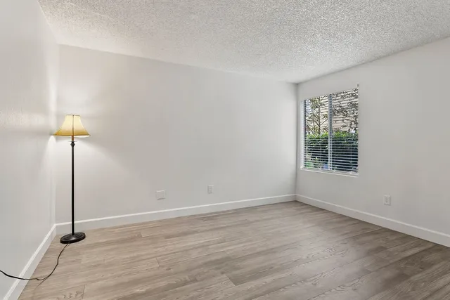 $395,000 | 1000 West MacArthur Boulevard, Unit 67, Santa Ana, CA 92707