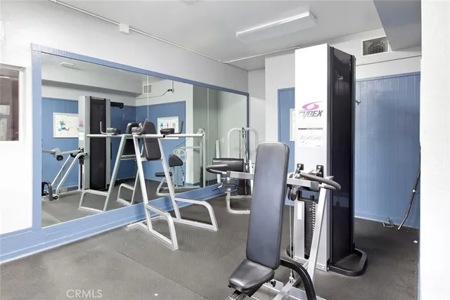 $395,000 | 1000 West MacArthur Boulevard, Unit 67, Santa Ana, CA 92707