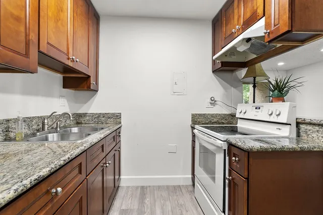 $395,000 | 1000 West MacArthur Boulevard, Unit 67, Santa Ana, CA 92707