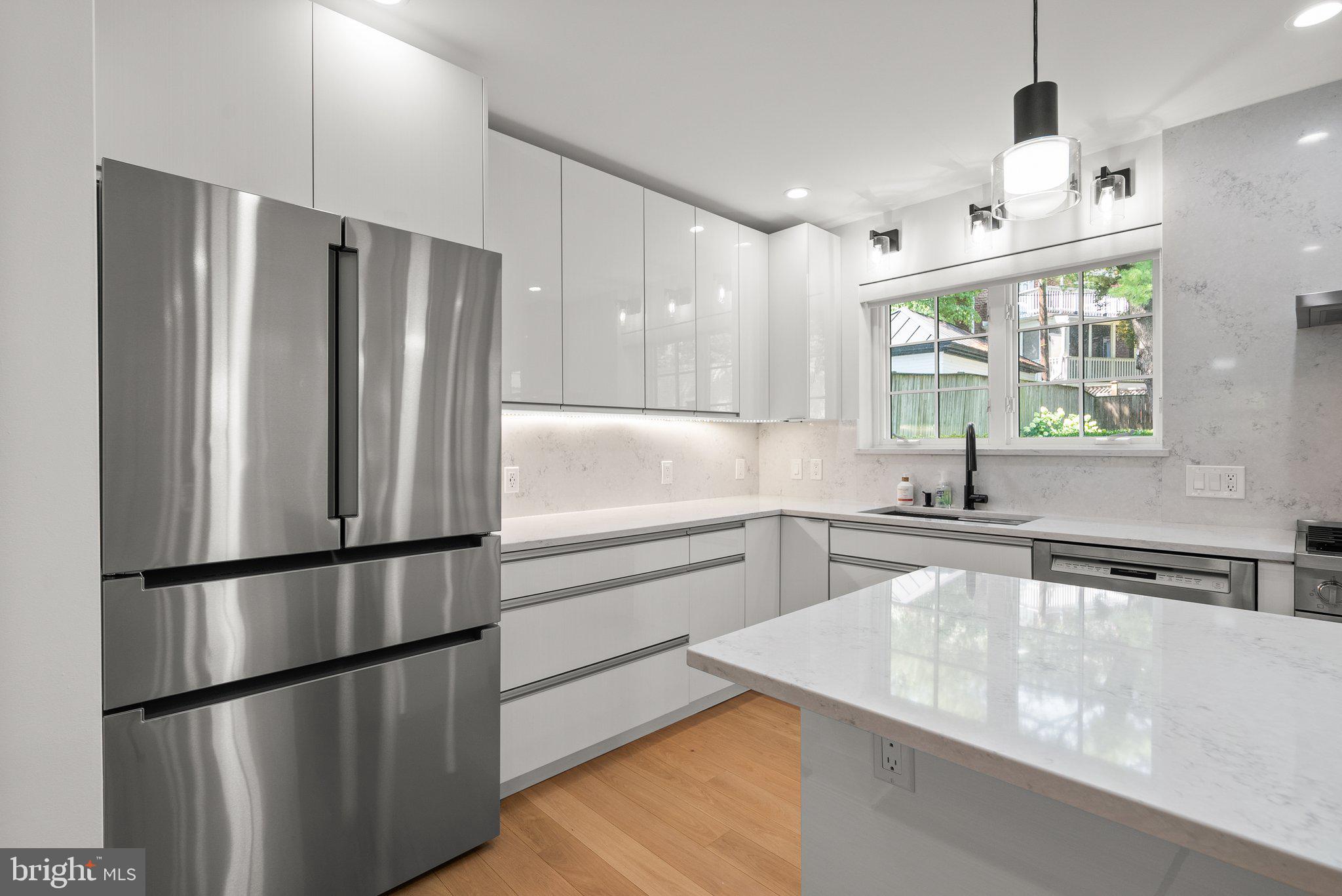 4232 Reno Road Northwest Washington, DC 20008 - Photo 12 of 45