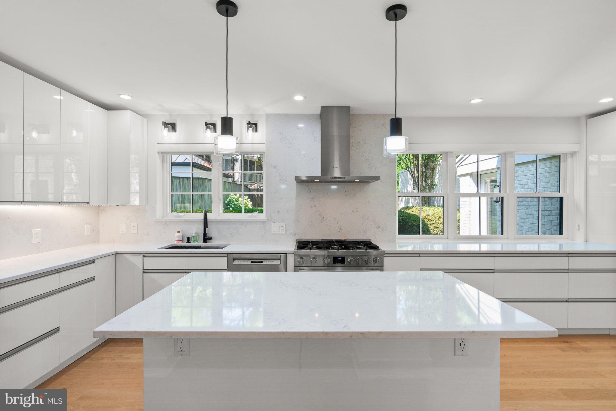 4232 Reno Road Northwest Washington, DC 20008 - Photo 13 of 45