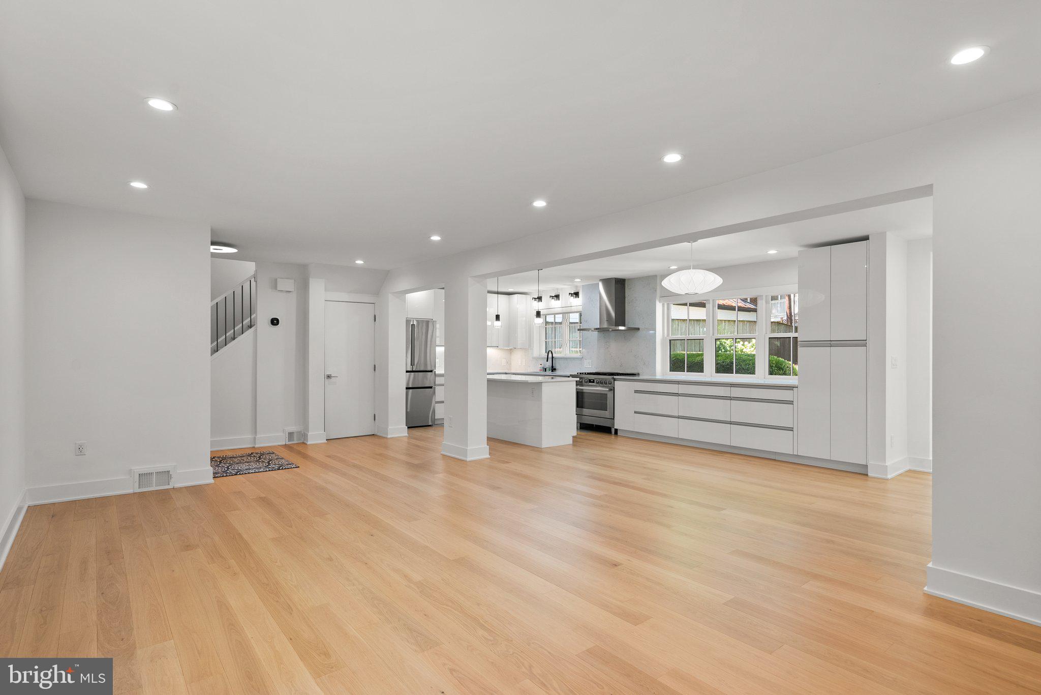 4232 Reno Road Northwest Washington, DC 20008 - Photo 7 of 45