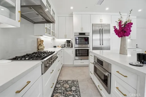 $2,450,000 | 107 Starbright, Irvine, CA 92618