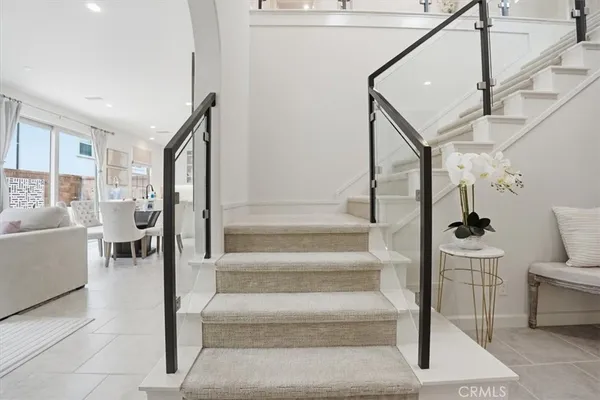 $2,450,000 | 107 Starbright, Irvine, CA 92618