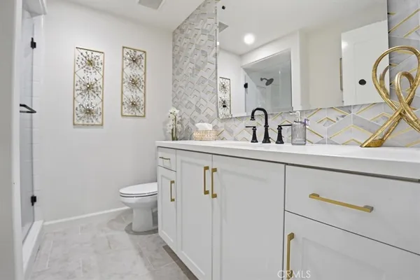 $2,450,000 | 107 Starbright, Irvine, CA 92618