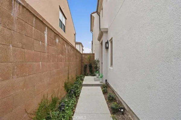 $2,450,000 | 107 Starbright, Irvine, CA 92618