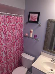 533 Red Bridge Court Ballwin, MO 63021 - Photo 7 of 18 Gallery Image 7