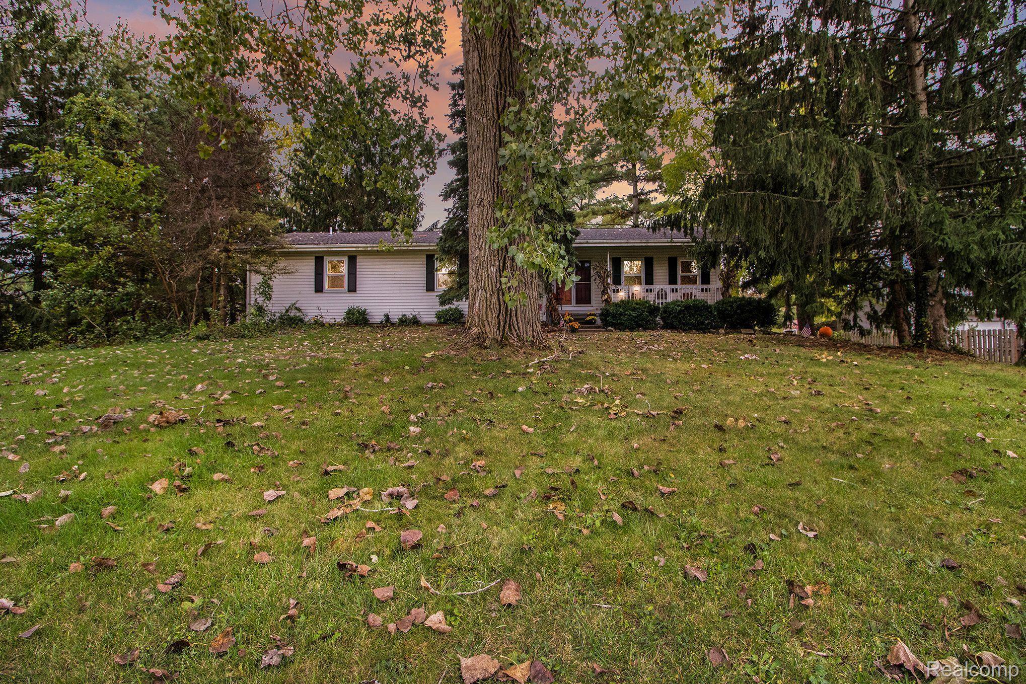 41595 Savage Road Belleville, MI 48111 - Photo 3 of 43 Gallery Image 3