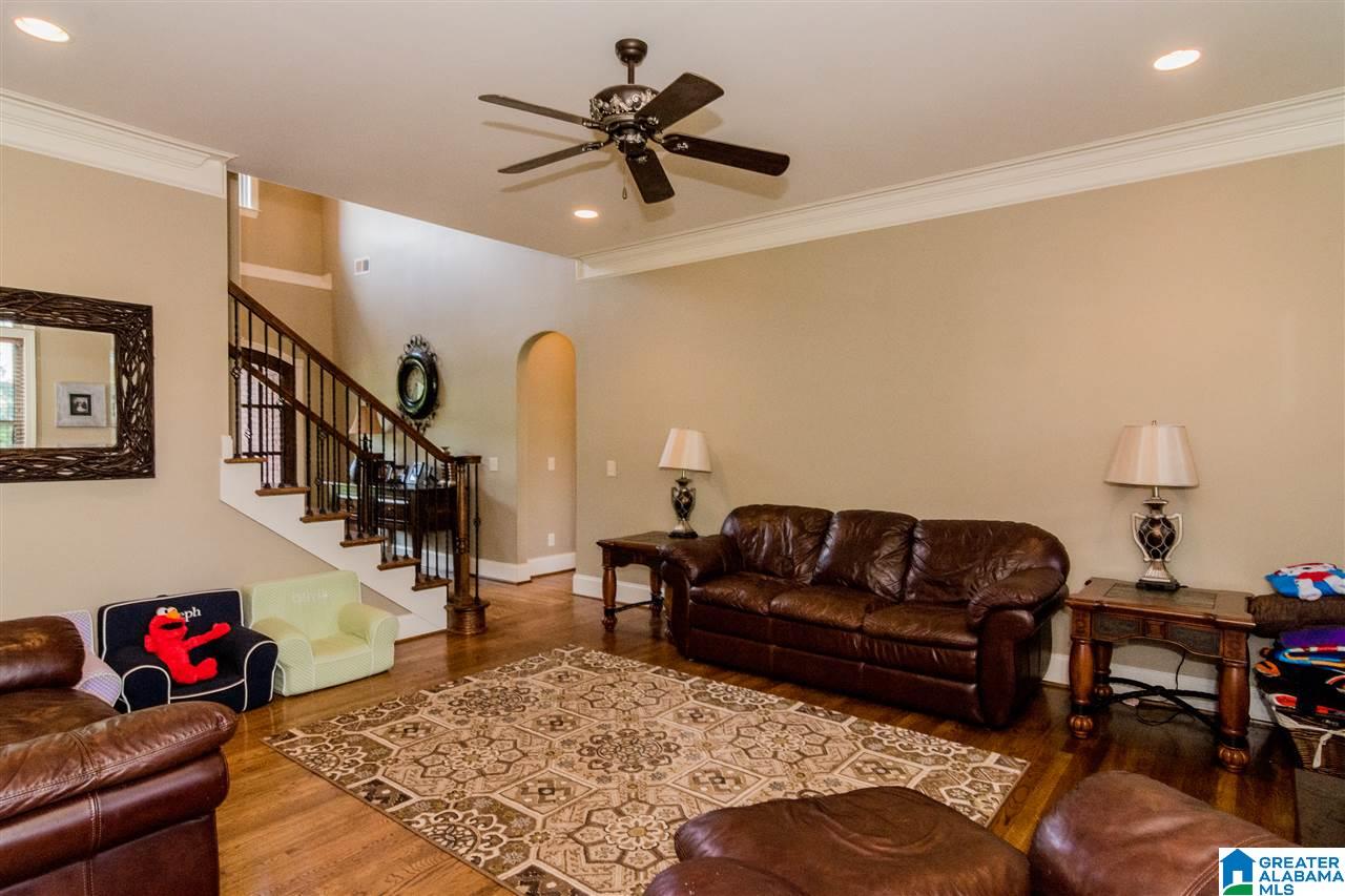 208 Wild Timber Parkway Pelham, AL 35124 - Photo 4 of 37