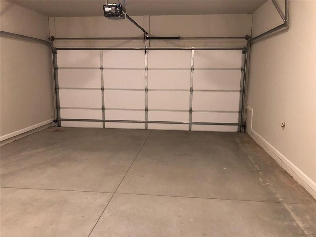 257 Franklin Road Sandy Springs, GA 30342 - Photo 14 of 14 a view of a garage