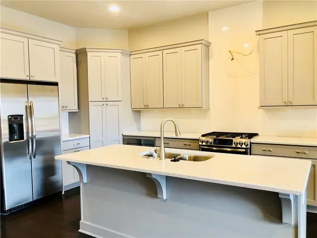 $4,100 | 257 Franklin Road, Sandy Springs, GA 30342