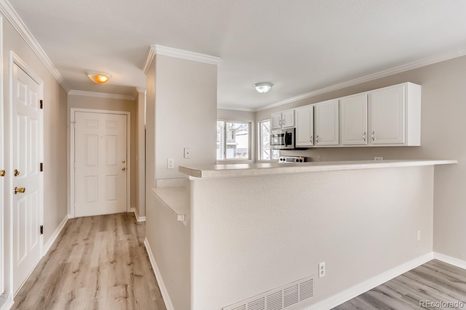 1244 Spring Creek Court Longmont, CO 80504 - Photo 10 of 30