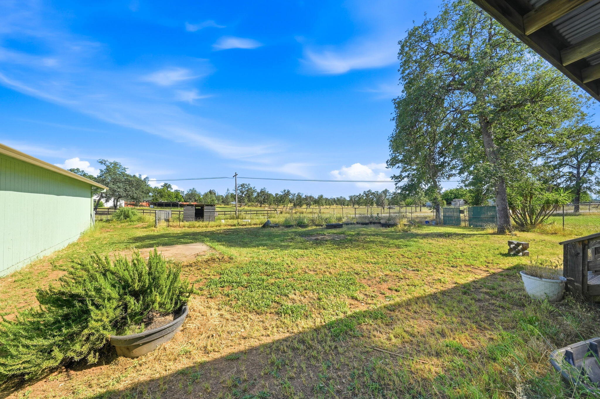 22189 Old Alturas Road Redding, CA 96003 - Photo 39 of 70 40-web-or-mls-IMG-40