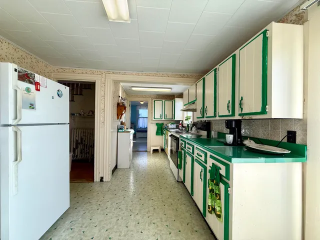 $235,000 | 7 Broadway, Eastport, ME 04631