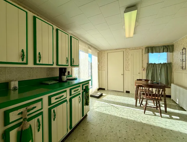 $235,000 | 7 Broadway, Eastport, ME 04631