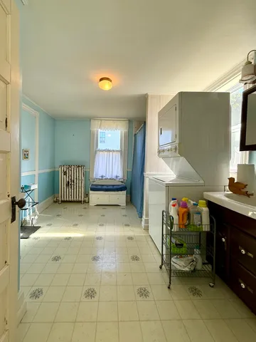 $235,000 | 7 Broadway, Eastport, ME 04631