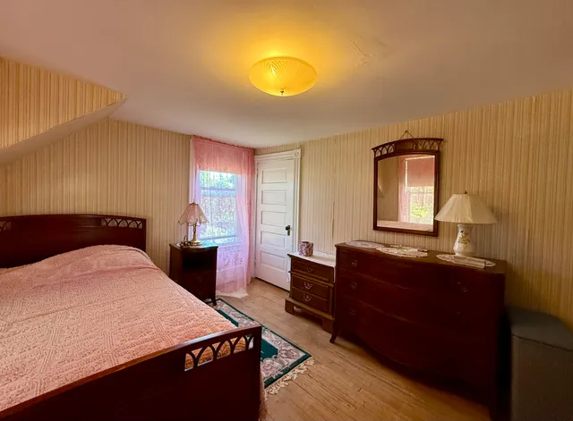 $235,000 | 7 Broadway, Eastport, ME 04631