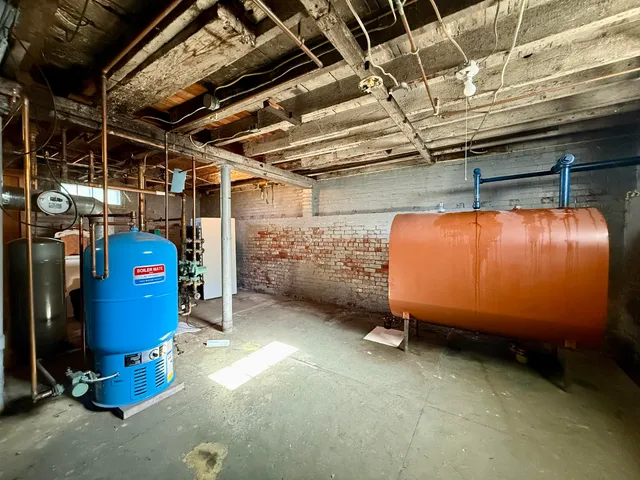 $235,000 | 7 Broadway, Eastport, ME 04631