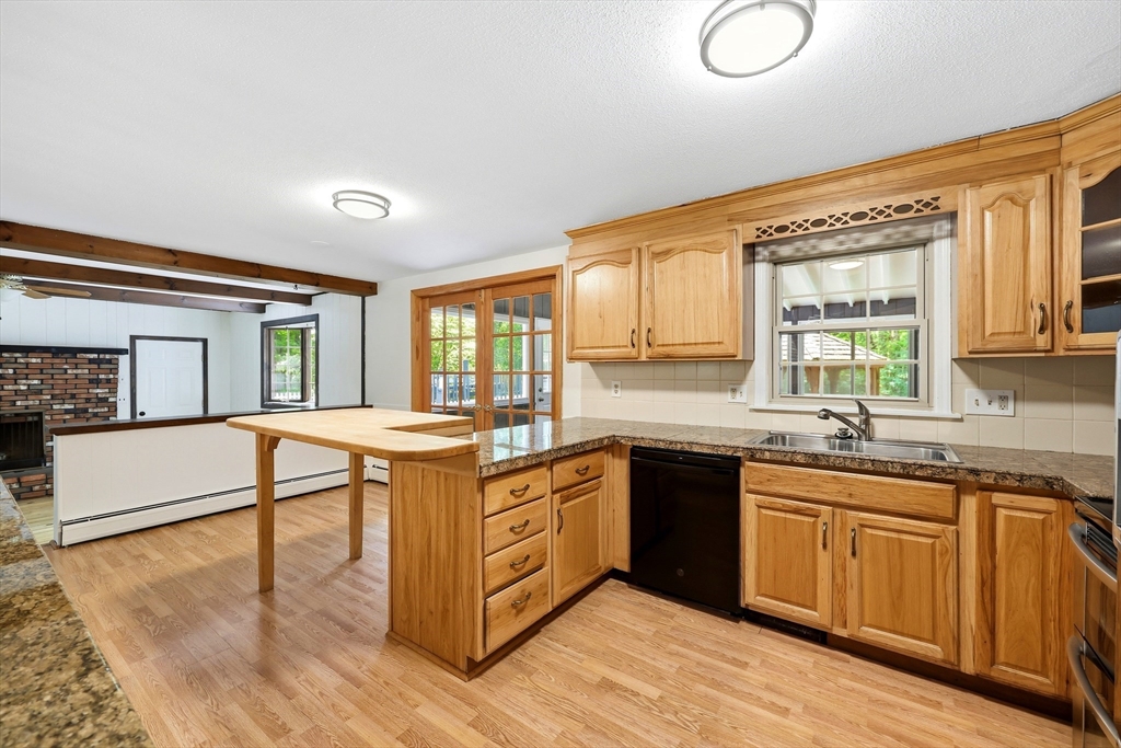 1292 Burts Pit Road Northampton, MA 01062 - Photo 10 of 41