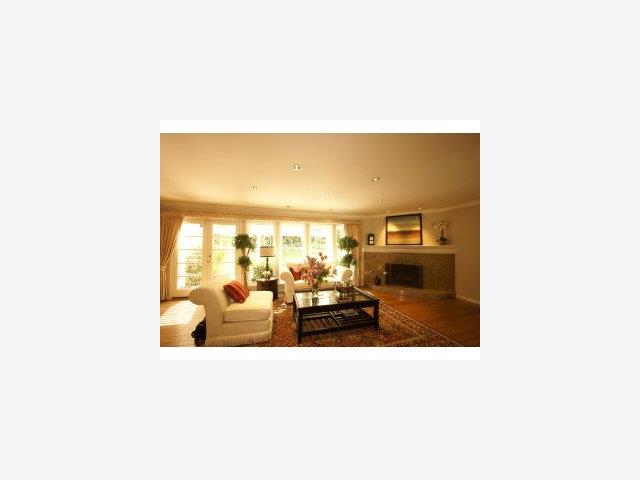 631 Hayne Road Hillsborough, CA 94010 - Photo 5 of 8 Gallery Image 5