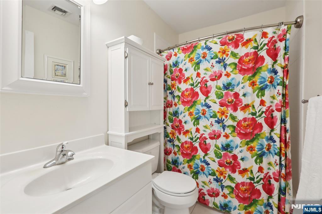 115 Southern Parkway Ridgewood, NJ 07450 - Photo 20 of 25