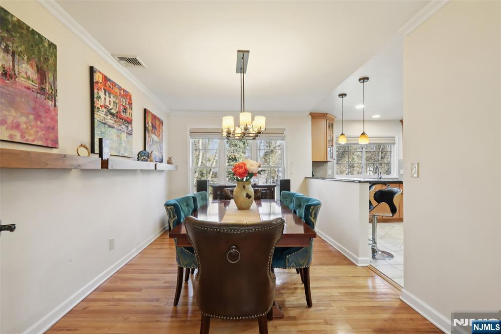 115 Southern Parkway Ridgewood, NJ 07450 - Photo 6 of 25