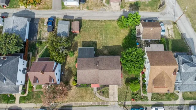 $195,000 | 110 Moore Avenue, Uniontown, PA 15401