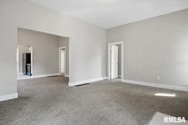 $125,000 | 1520 South Spring Street, Springfield, IL 62704