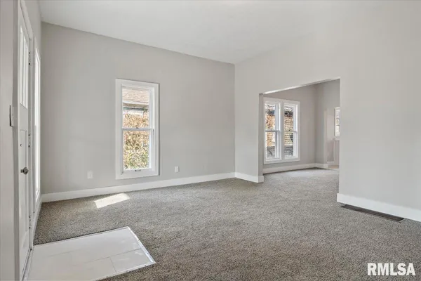 $125,000 | 1520 South Spring Street, Springfield, IL 62704