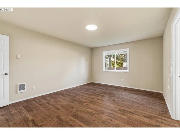 $529,000 | 2211 Southeast 182nd Avenue, Portland, OR 97233