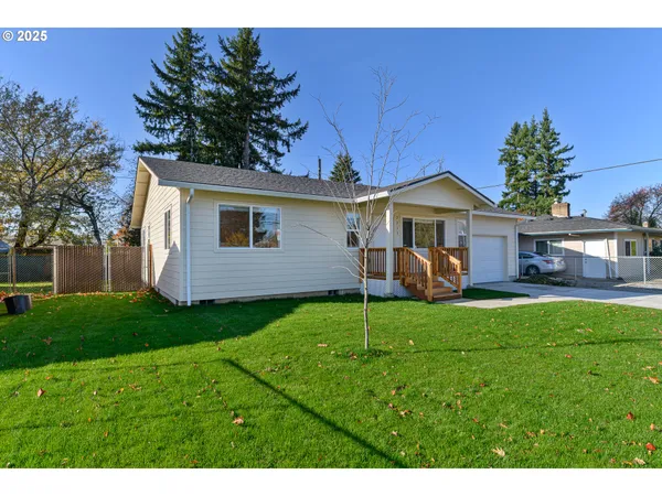 $529,000 | 2211 Southeast 182nd Avenue, Portland, OR 97233