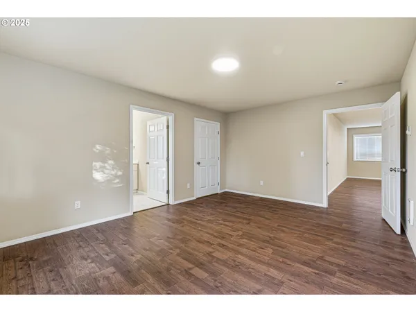 $529,000 | 2211 Southeast 182nd Avenue, Portland, OR 97233