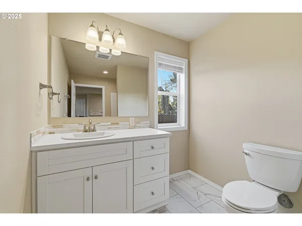 $529,000 | 2211 Southeast 182nd Avenue, Portland, OR 97233