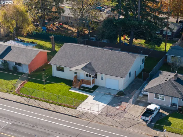 $529,000 | 2211 Southeast 182nd Avenue, Portland, OR 97233