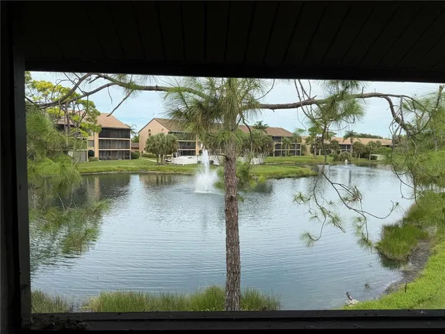 $3,400 | 5770 Ashton Lake Drive, Unit 8, Sarasota, FL 34231