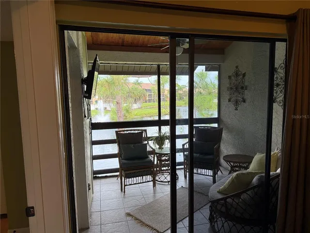 $3,400 | 5770 Ashton Lake Drive, Unit 8, Sarasota, FL 34231